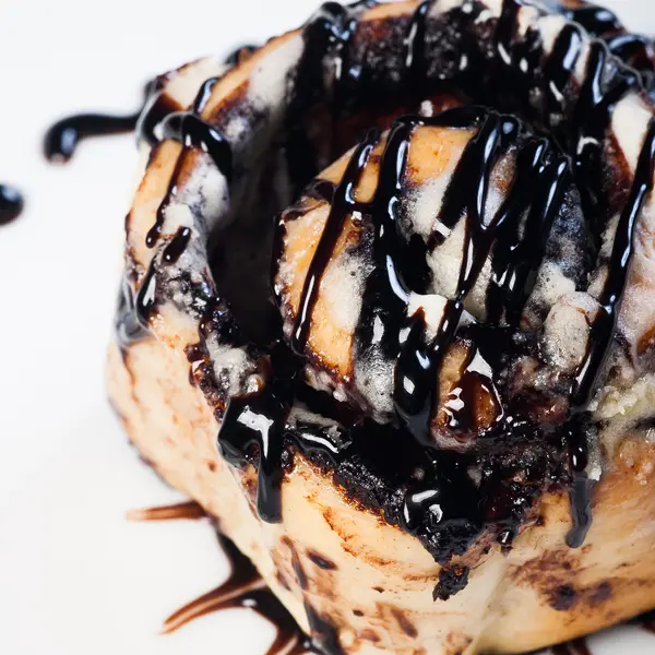 Chocolate Drizzled Cinnamon Rolls