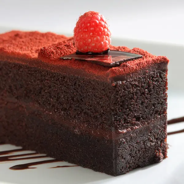 Chocolate Raspberry Cake