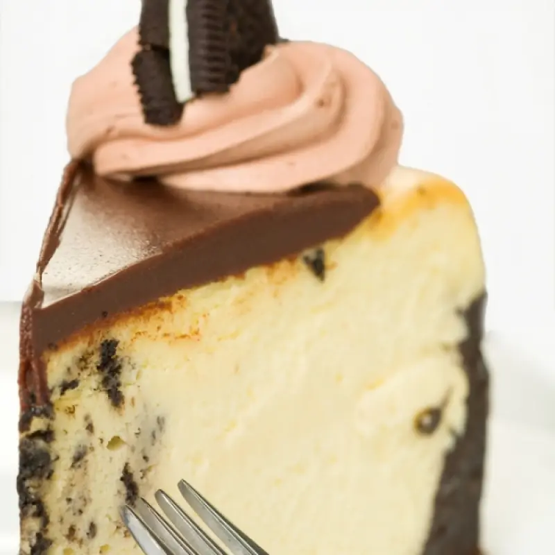 Cookies and Cream Cheesecake