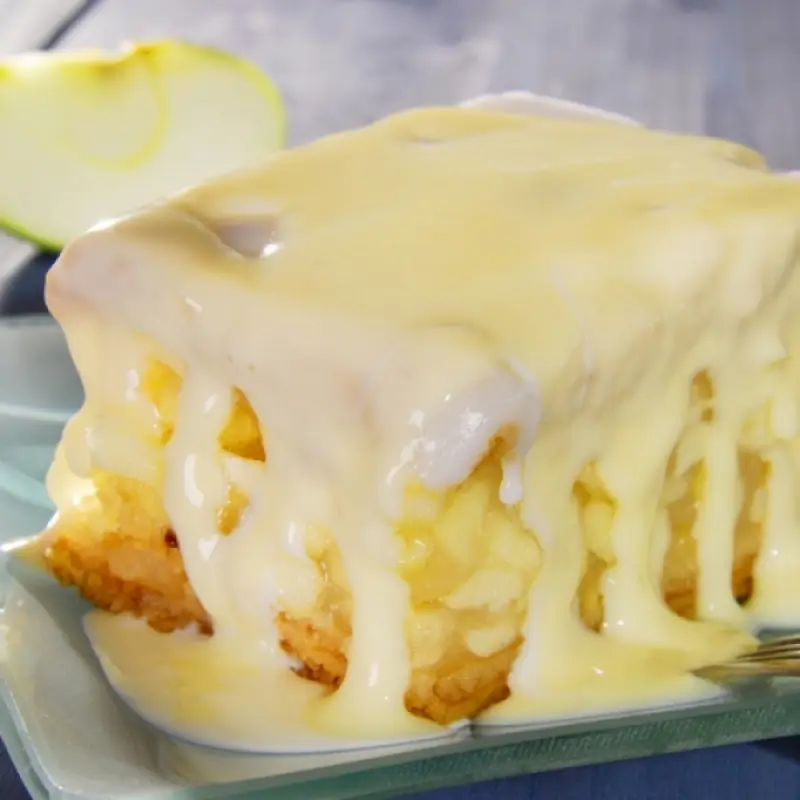 Apple Cake with Vanilla Cream Sauce