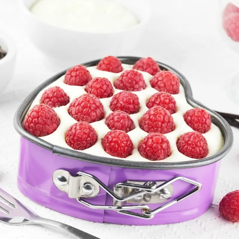 Mini Cheesecake With Berries For Two