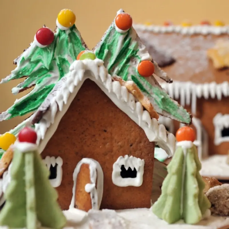 Easy Ginger Bread House