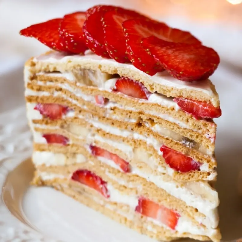 Mile High Strawberry Cake