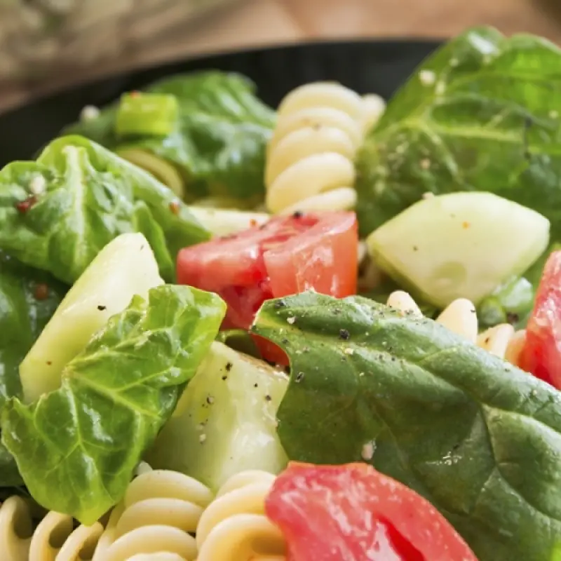 Spinach And Rotini Pasta Salad