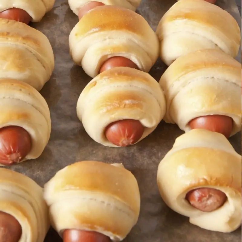 Mini Piggies In A Blanket