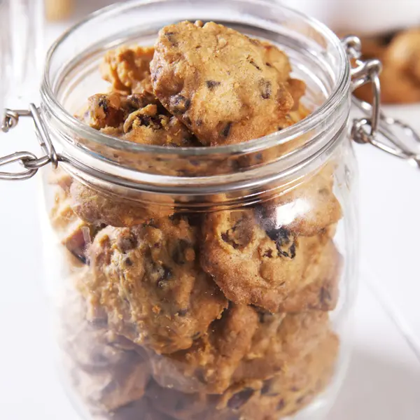 Chocolate Chip Raisin Cookies