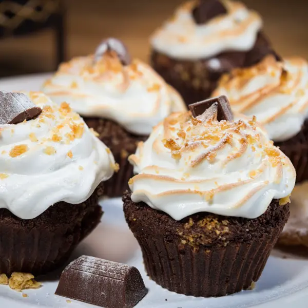 Marshmallow Fluff Chocolate Cupcakes