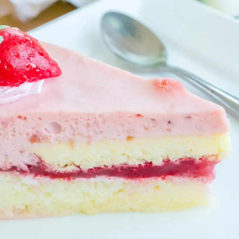 White Layer Cake
