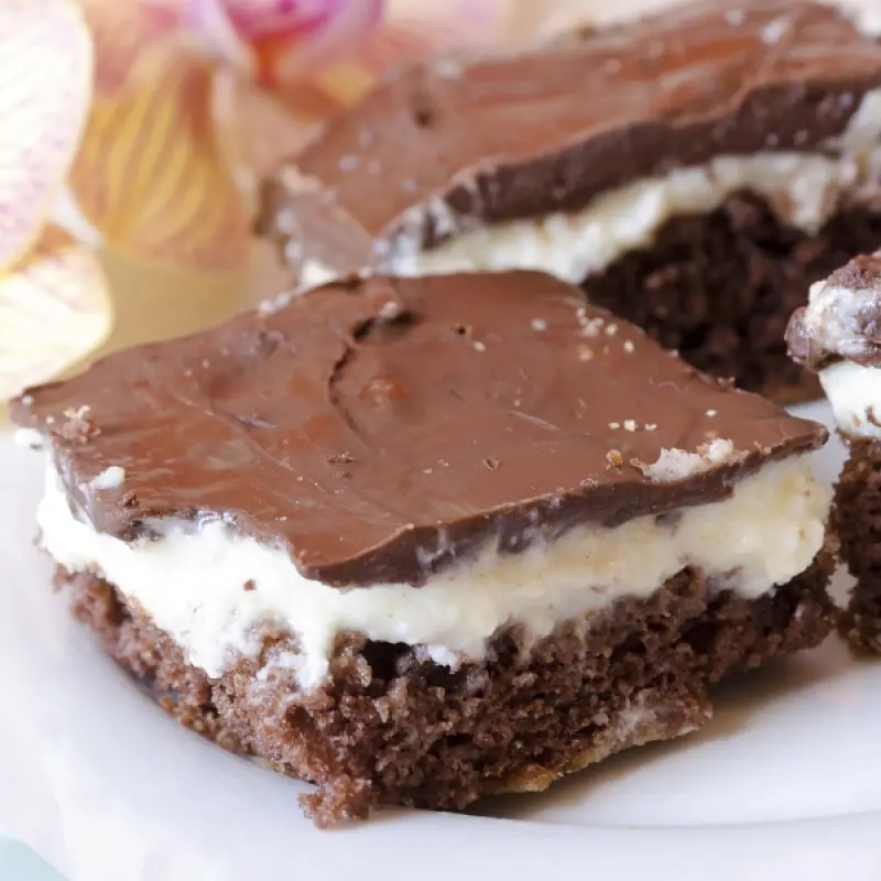 Brownie Cheesecake Bars