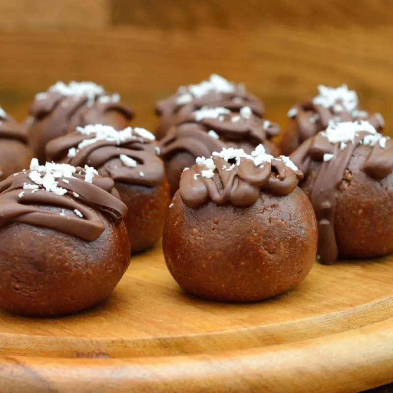Chocolate Peanut Butter Protein Balls