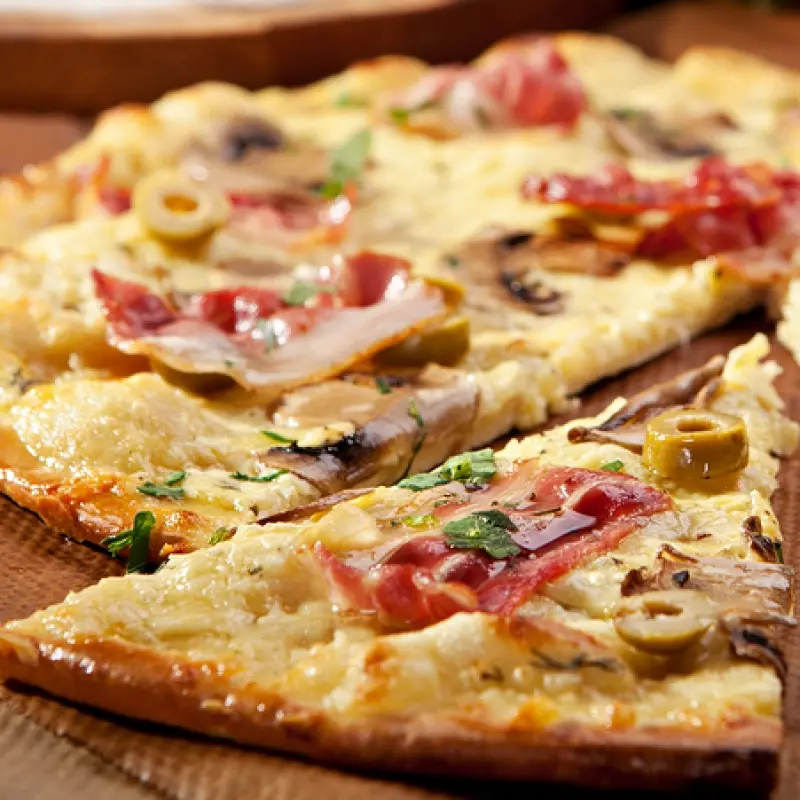 Thin Pizza