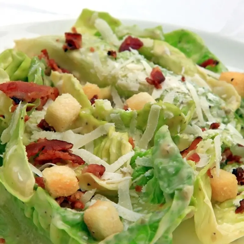 Avocado And Bacon Salad