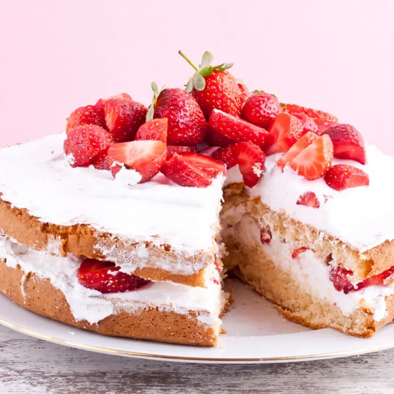 Strawberry Shortcake With Cream
