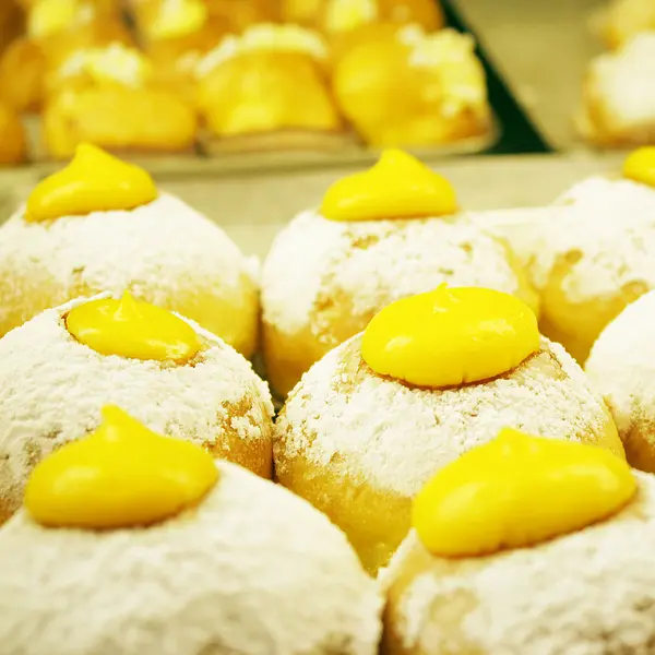 Lovely Lemon Filled Donuts