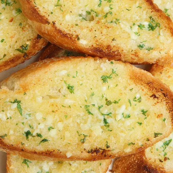 Toasted Garlic Slices