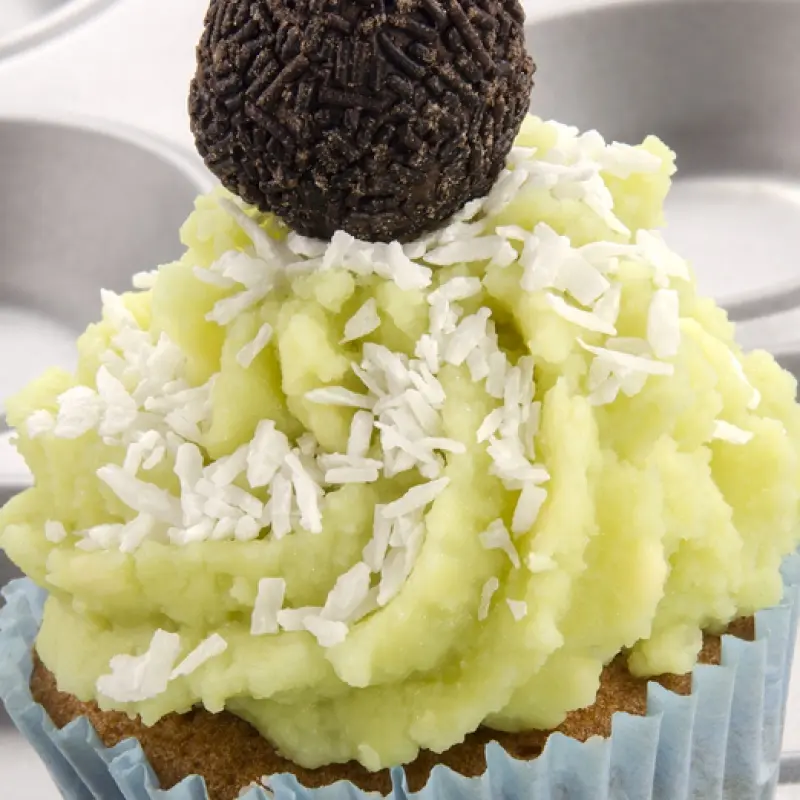 Lime Coconut Cupcakes