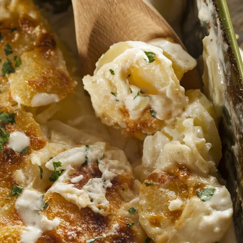 Cheesy Scalloped Potatoes