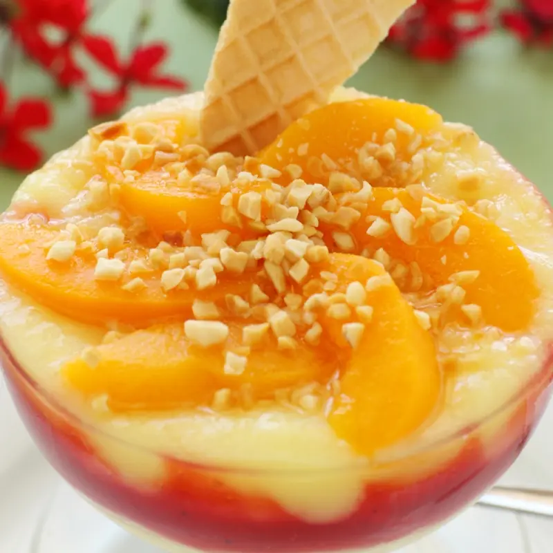 Custard With Fruits
