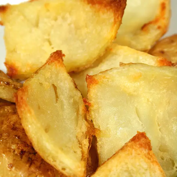 Crispy Roasted Potato Wedges