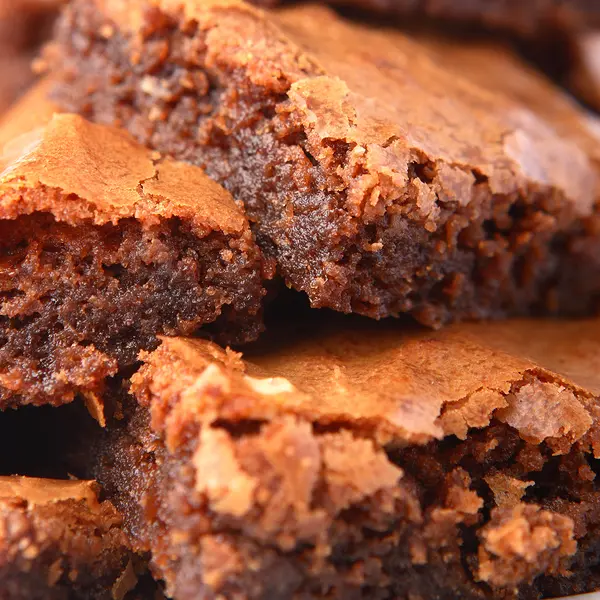 Crowd Pleasing Chocolate Brownies
