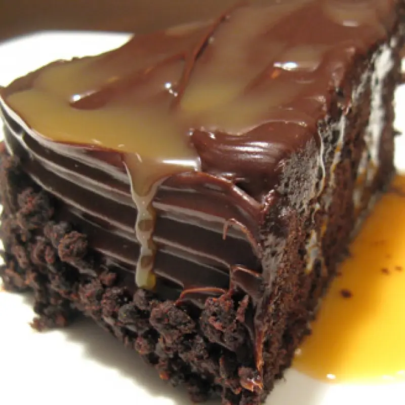 Caramel Drizzled Best Chocolate Cake