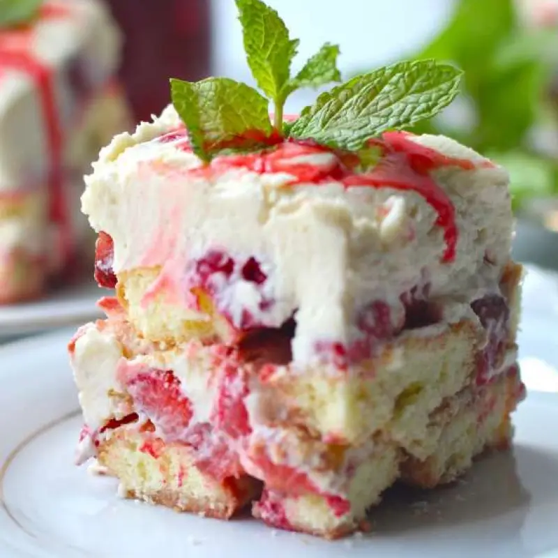 No Bake Balsamic Strawberry Tiramisu