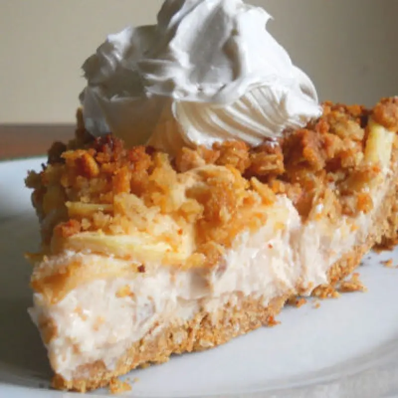Apple Crisp Vegan Cheesecake
