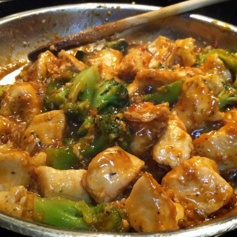 Chicken and Broccoli Stirfry