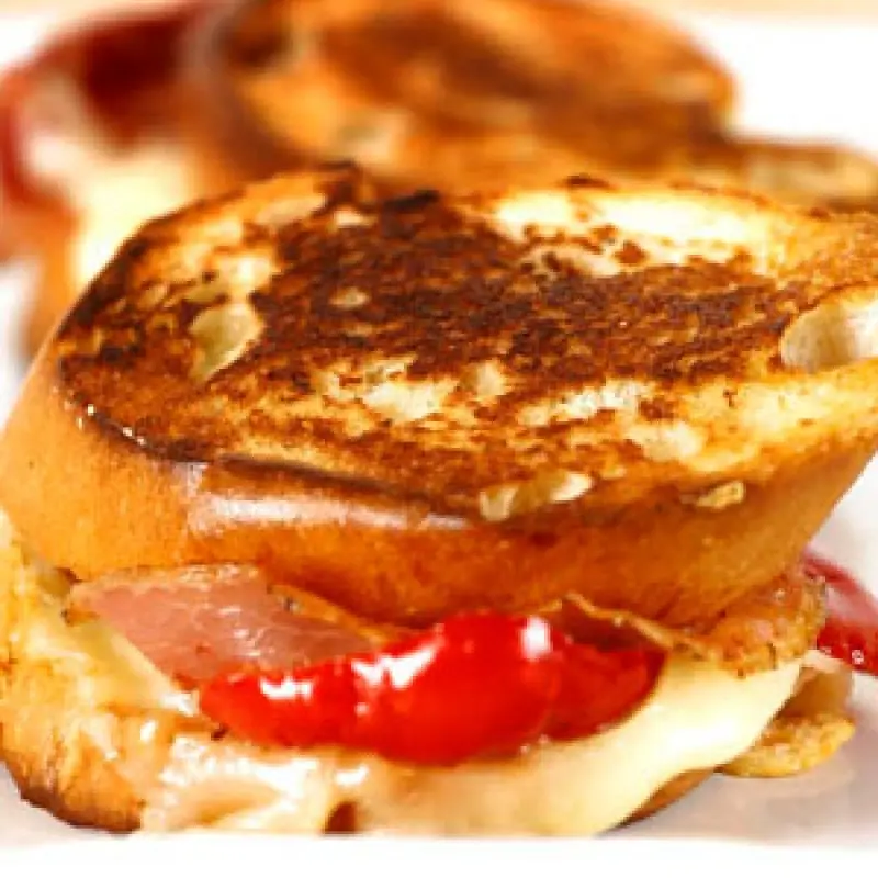 Pepperazzi with Fontina Grilled Cheese