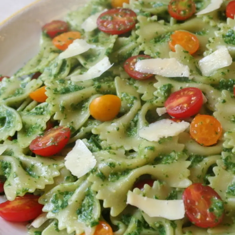 Farfalle with Arugula Pesto and Tomatoes