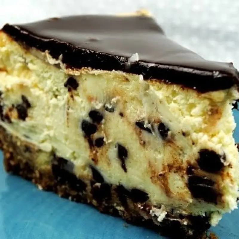 Creamy Chocolate Chip Cheesecake