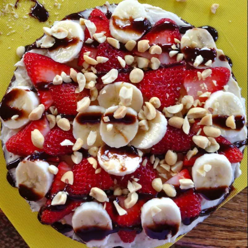 Banana Split Brownie Pizza