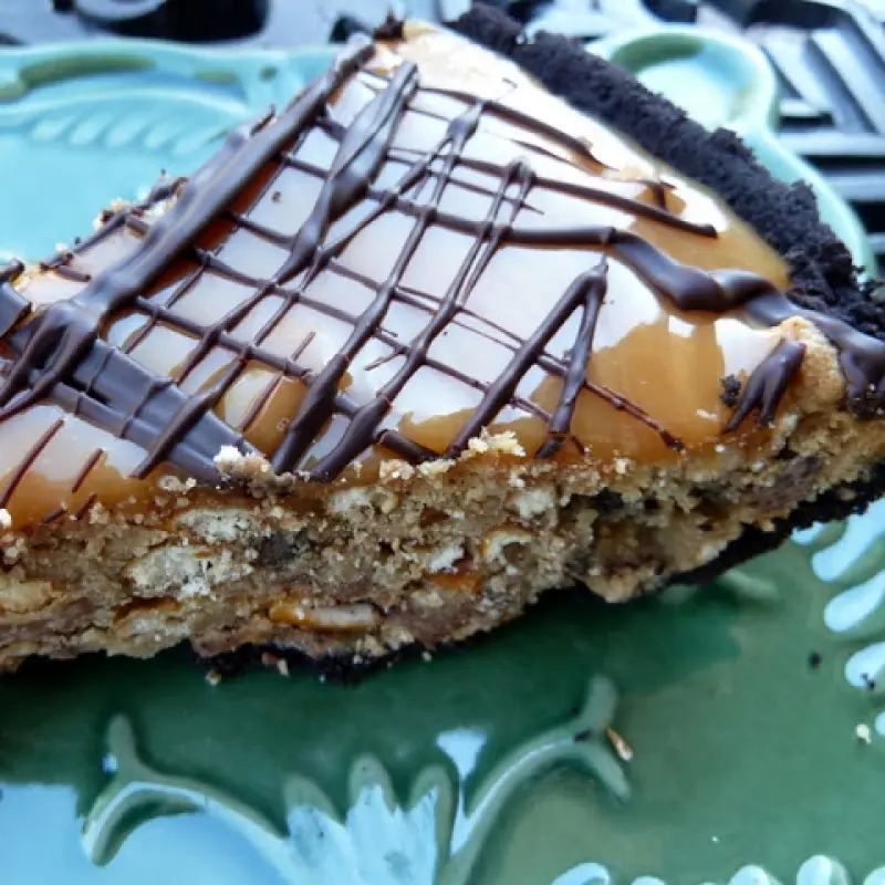 Chubby Hubby Cookie Pie