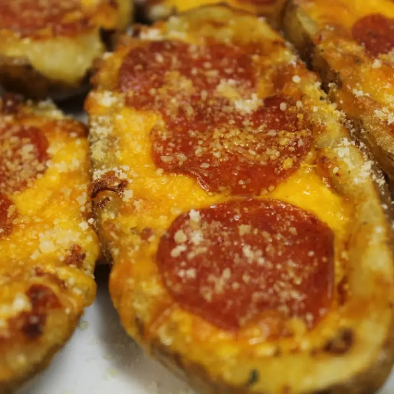 Pepperoni Pizza Potato Skins