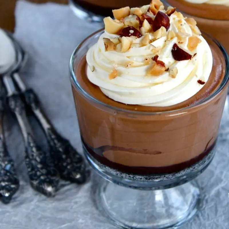 No Bake Nutella Mascarpone Cheesecake