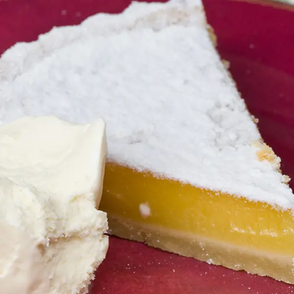 A Classic Lemon Tart
