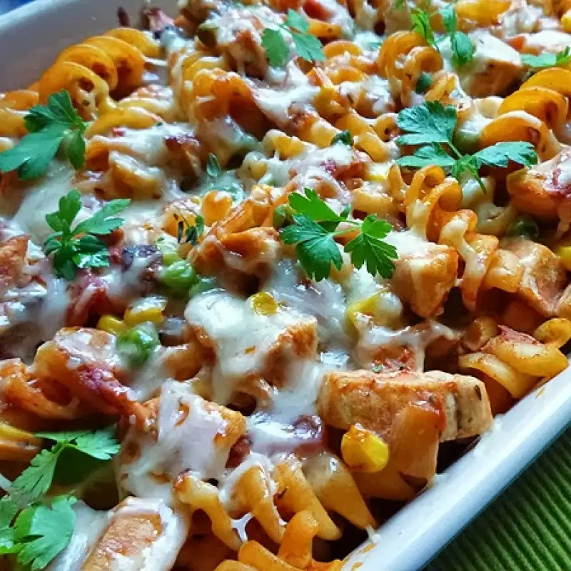 Creamy Chicken and Tomato Pasta Bake