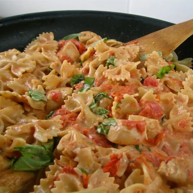 Chicken and Farfalle with Roasted Tomato Cream Sauce