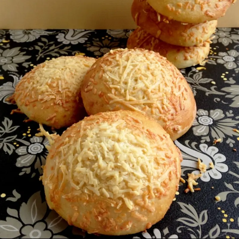 Asiago Cheese Rolls