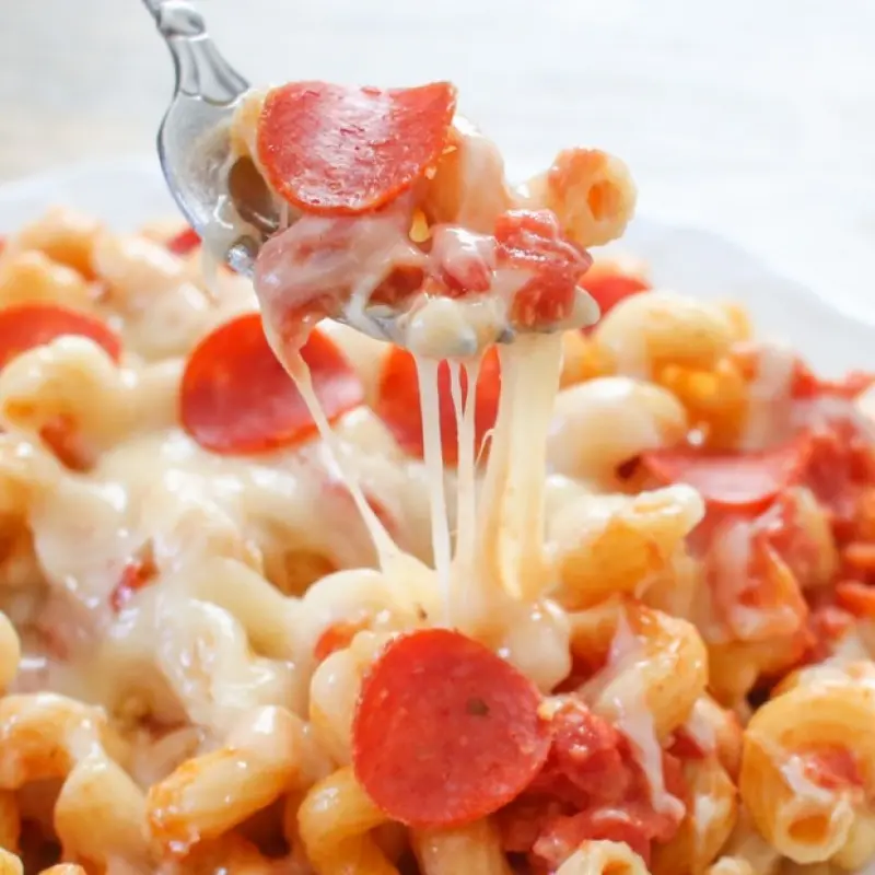 One Pot Pizza Pasta