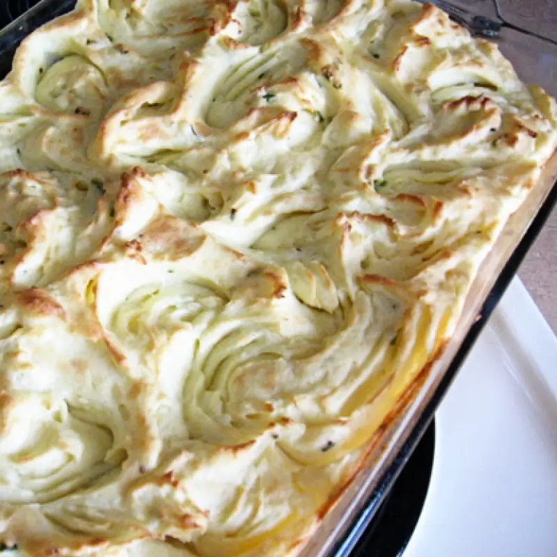 Creamy Mashed Potato Casserole