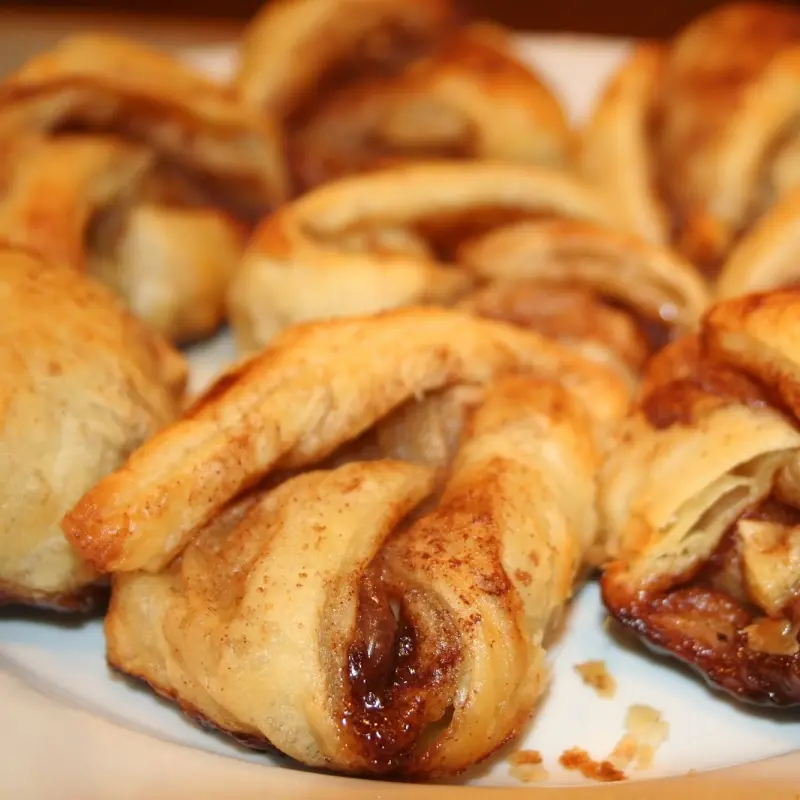 Easy Banana Puffs