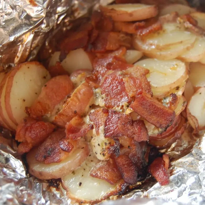 Bacon Ranch Foil Packet Potatoes