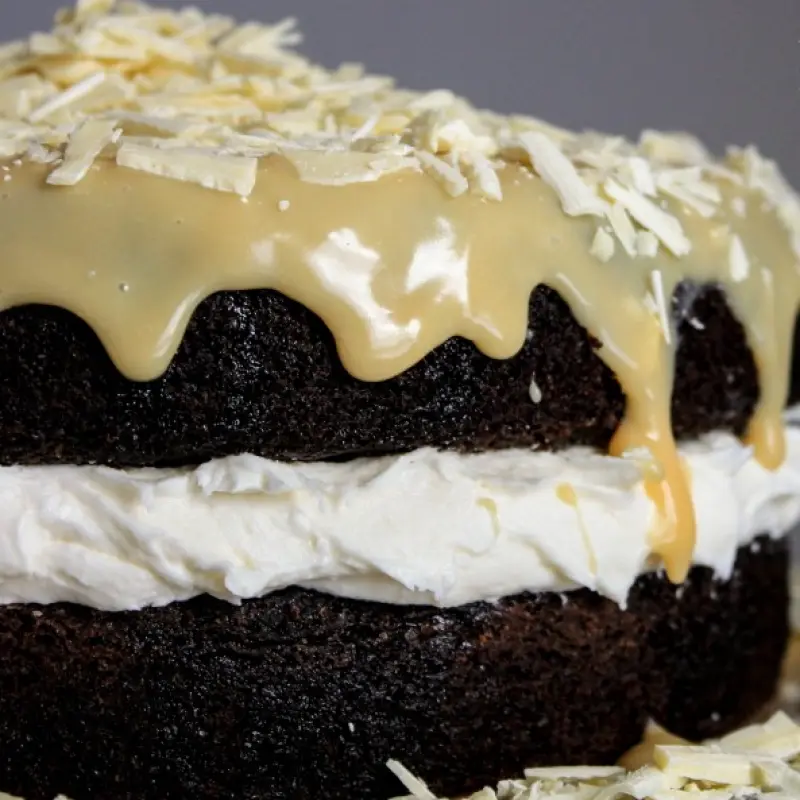 Irish Stout Cake with Baileys White Chocolate Ganache