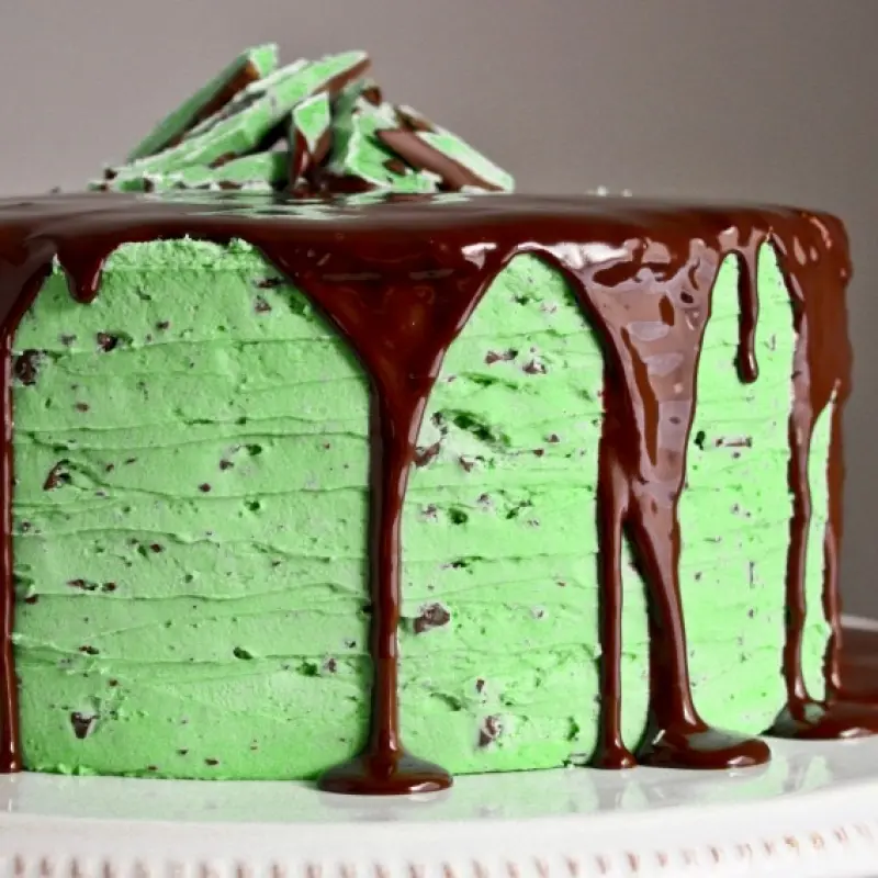 Mint Chocolate Chip Buttercream