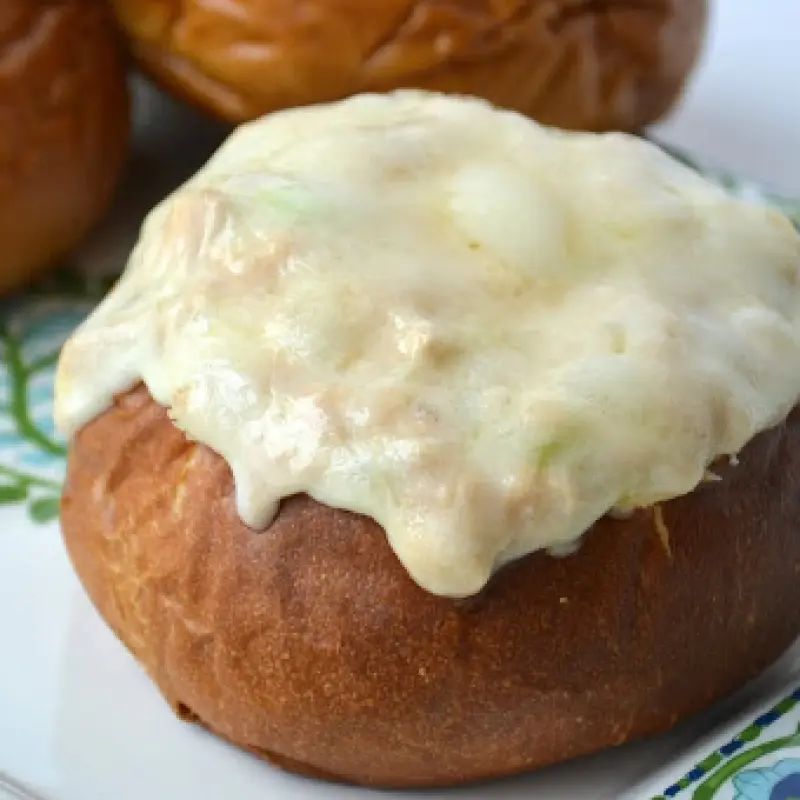 Sriracha Tuna Pretzel Bowl