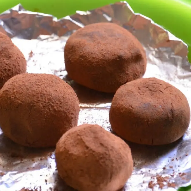 Classic Chocolate Truffles