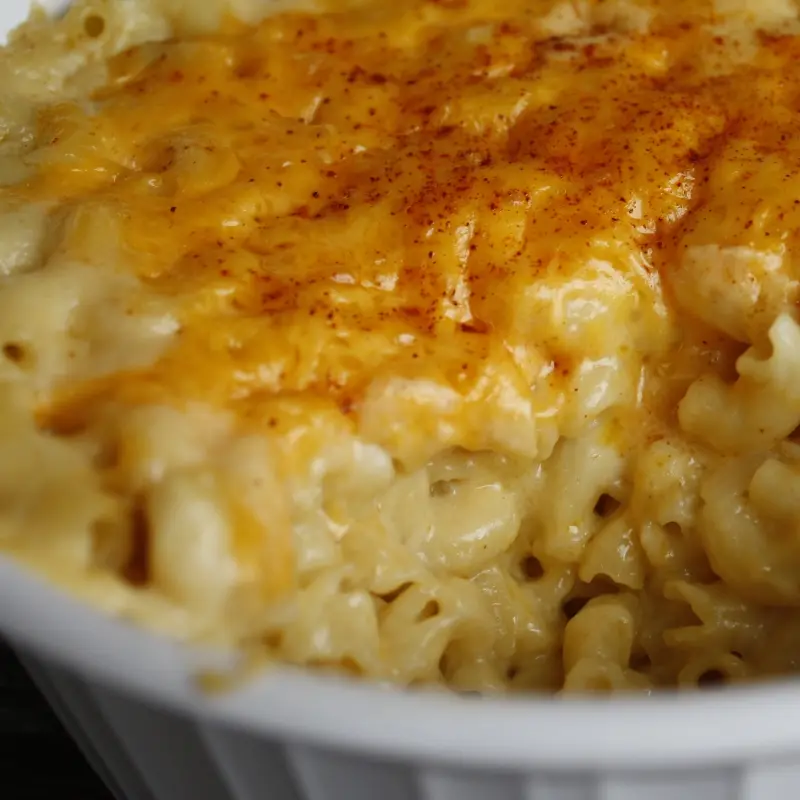 Old Fashion Creamy Macaroni and Cheese