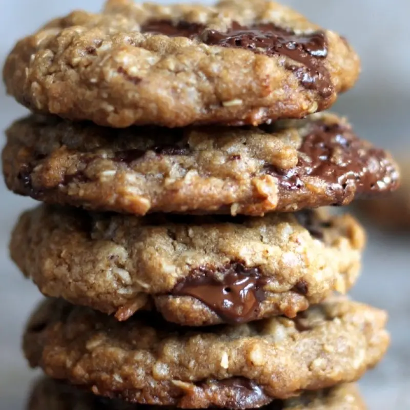 Chewy Chocolate Chunk Coconut Oatmeal Cookies