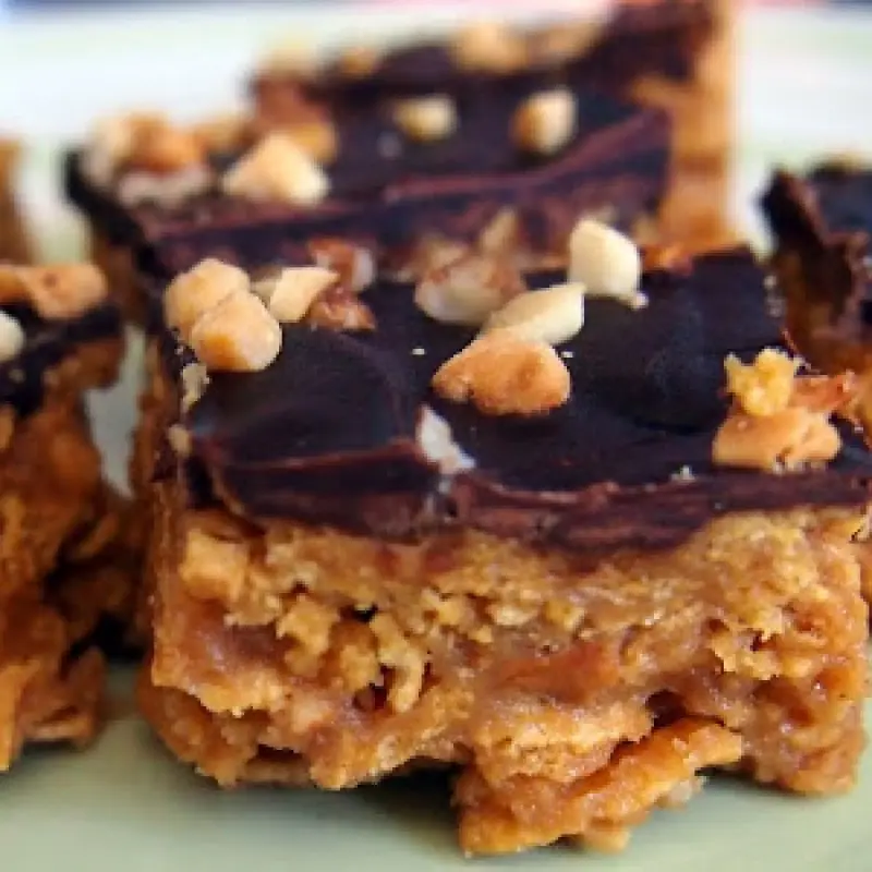 Stovetop Crispy Corn Flake Chocolate Peanut Butter Bars